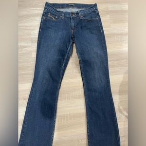 women's jeans low waist Levi's 7M😍